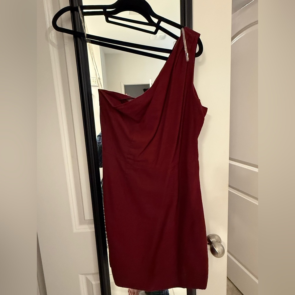 Elegant One-Shoulder Burgundy Dress